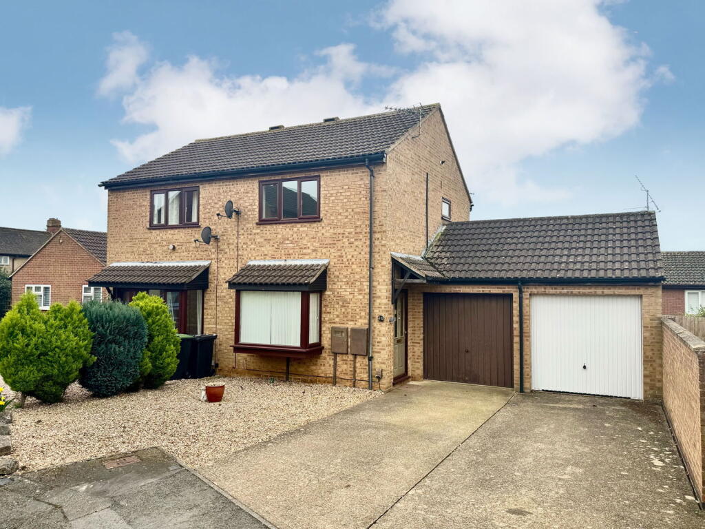 Main image of property: Fairhurst Way, Earls Barton, NN6 0NP