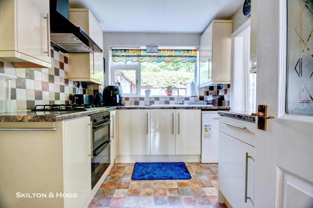 House in Daventry, West Northamptonshire - View 5
