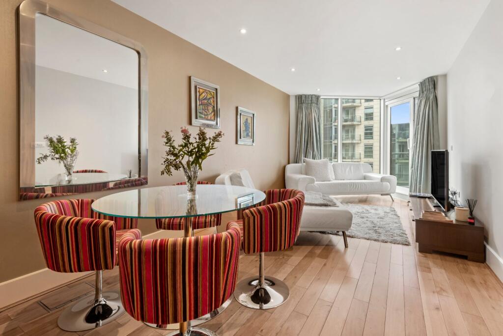 Apartment in London - View 5