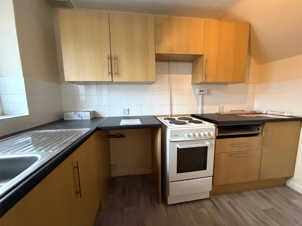 Main image of property: High Street, Witney, Oxfordshire, OX28