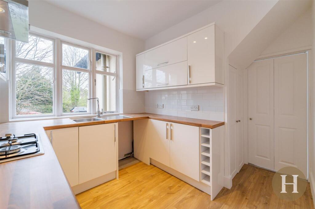 Ravenhurst Road, Birmingham, B17 - More