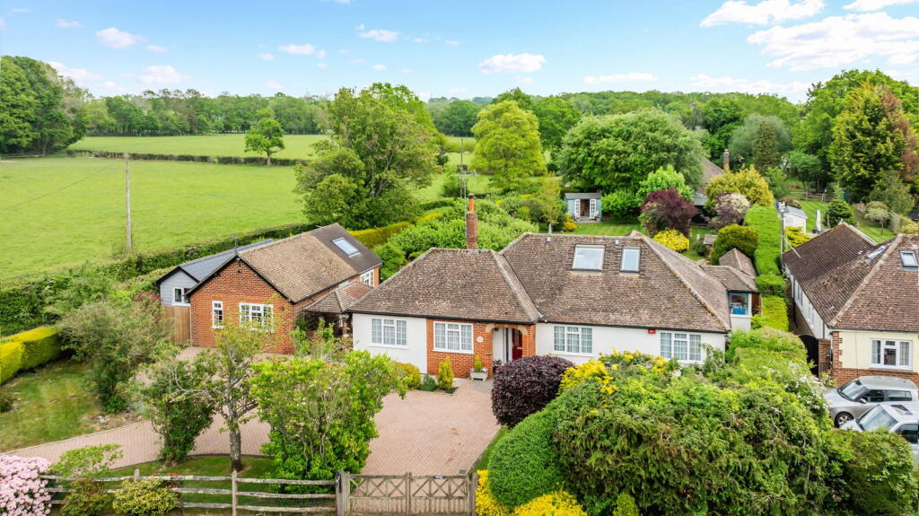 Main image of property: Crowhurst Road, Crowhurst, Lingfield, Surrey, RH7 6DG