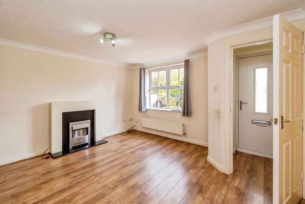 House in Cannock Chase, Hednesford - More