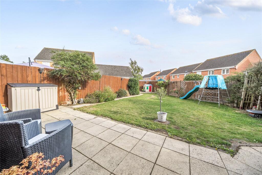 Brabazon Close, Shortstown, Bedfordshire, MK42 photo 3