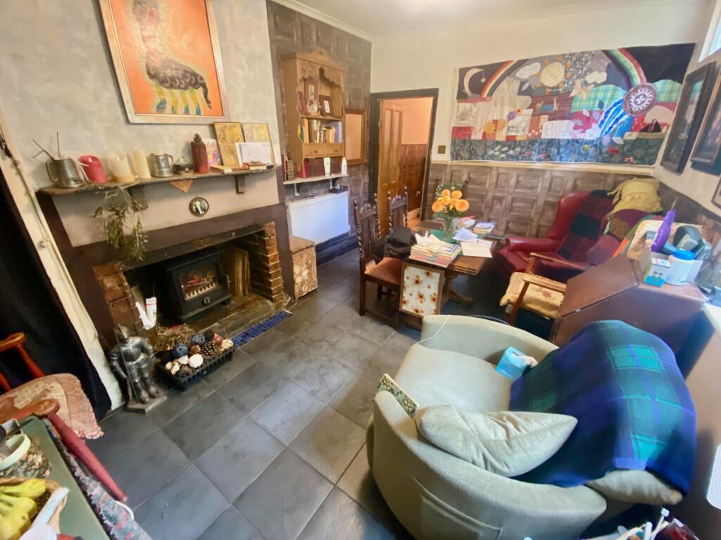 House in Peterborough, Woodston - More