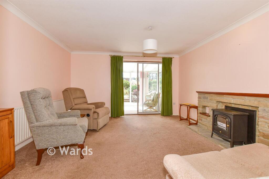 House in Herne Bay, Pinefields, Talmead - More