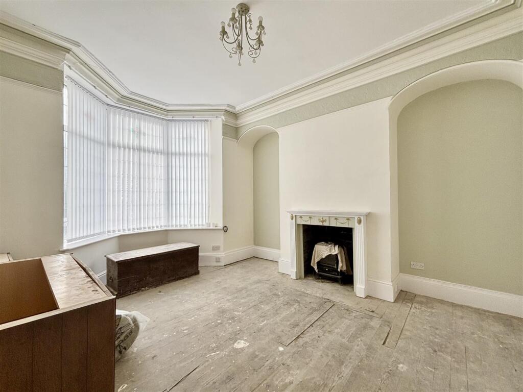 Additional image 3 of West End, Queensbury, Bradford