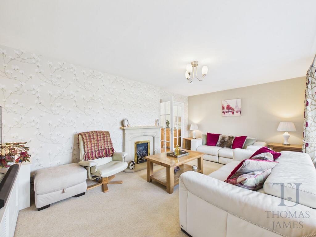 Rectory Road, Cotgrave, NG12 photo 3
