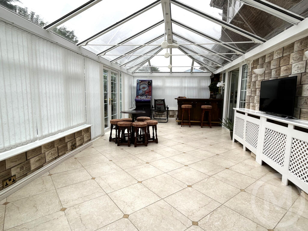 Village Way, Bispham photo 4