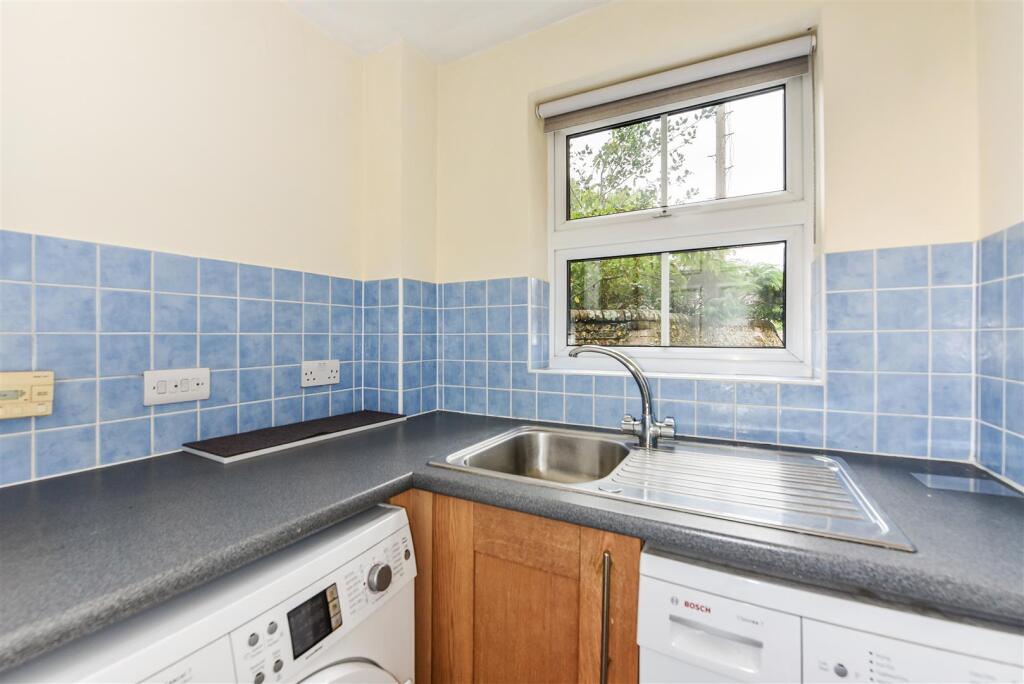 Apartment in Chichester - More