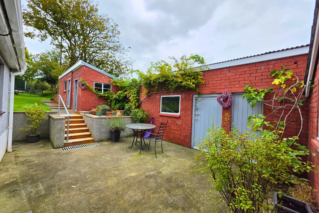 Meidrim, Carmarthen, SA33 5NX - More