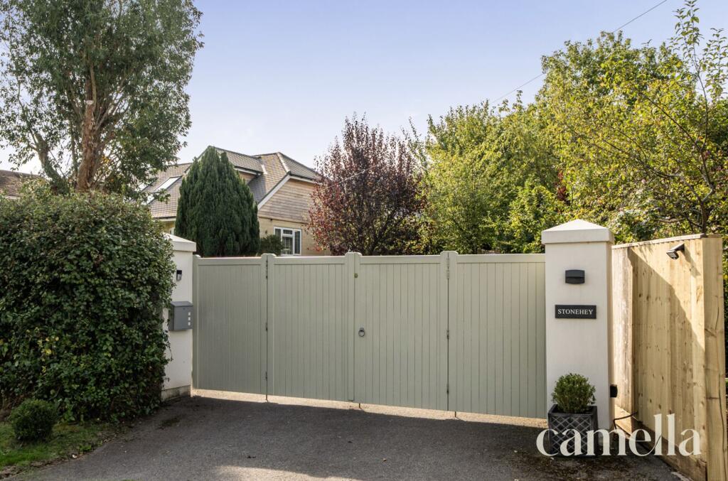 House in Ashley, Ditteridge, Box - View 5