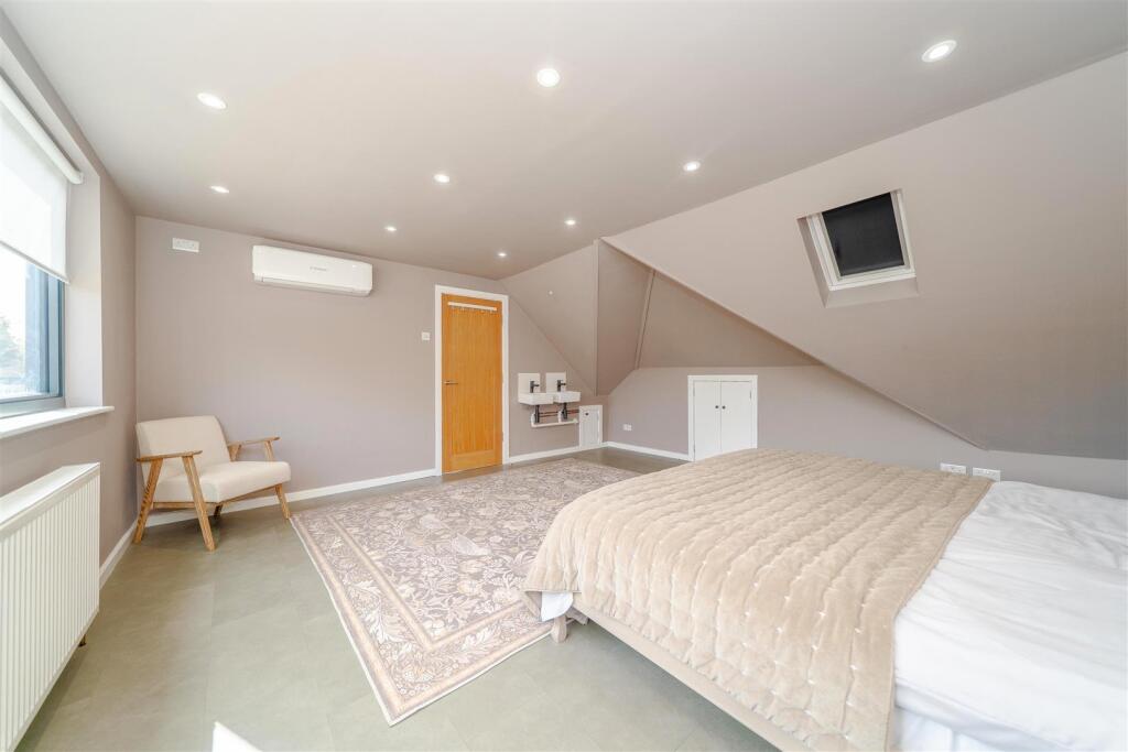 Additional image 20 of School Road, Moseley, Birmingham