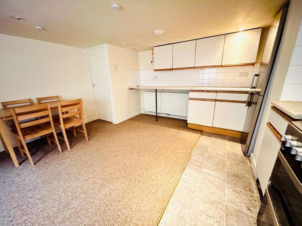House in Kirklees, Quarmby - View 5