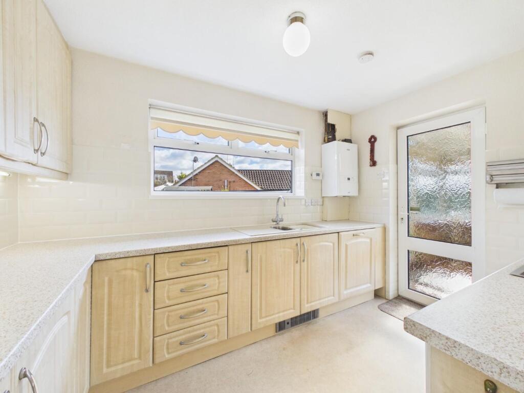 House in Tonbridge - View 5