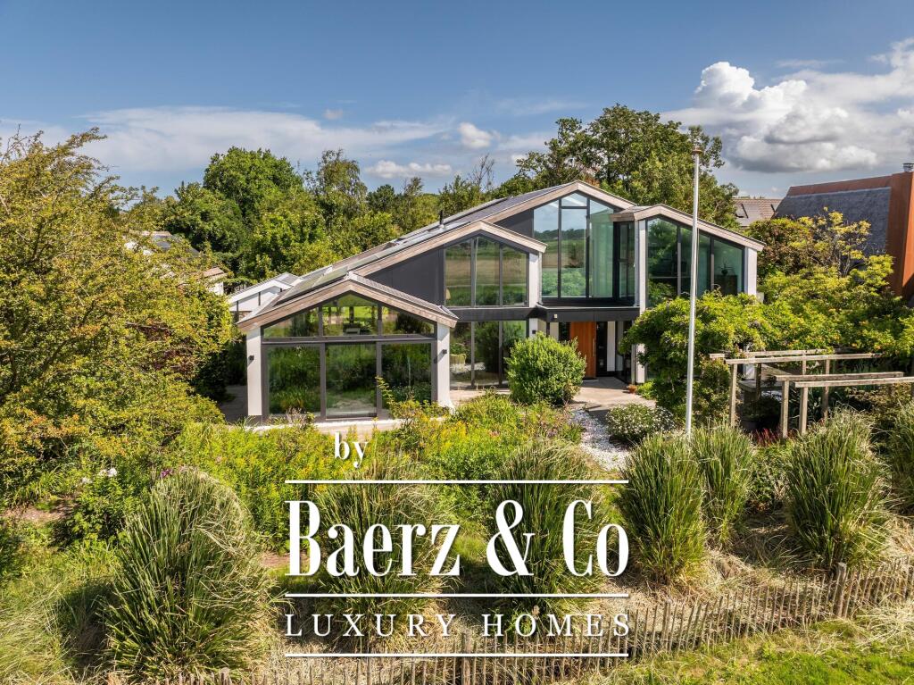 Main image of property: Noord-Holland