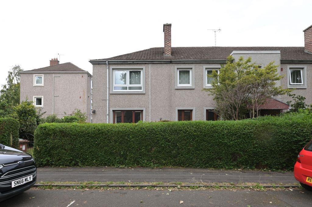 Main image of property: 10/1 Dunsmuir Court, Edinburgh, EH12 7TD