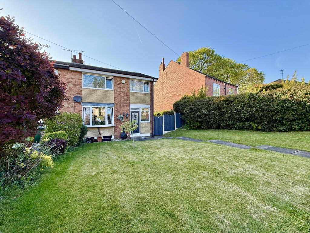 Main image of property: Valley Crescent, Wrenthorpe, Wakefield, West Yorkshire