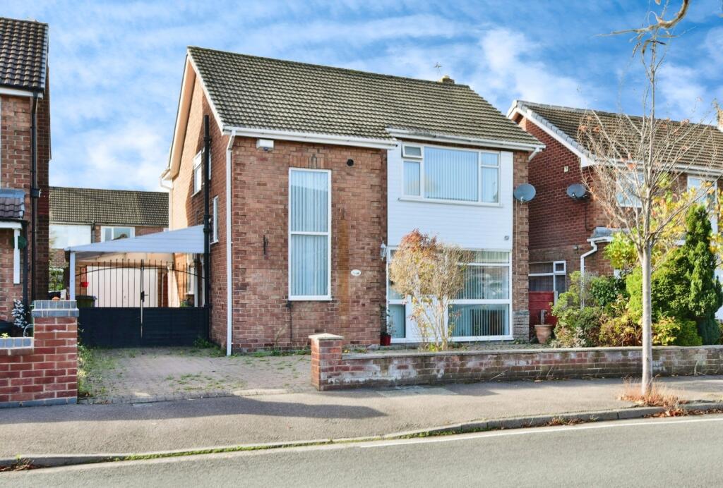 Main image of property: East Avenue, Heald Green, Cheadle, Greater Manchester, SK8