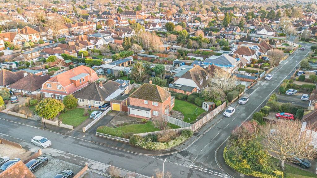 Main image of property: Edith Road, Maidenhead, SL6