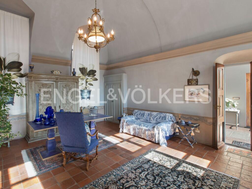 Main image of property: Cherasco, Cuneo, Piedmont