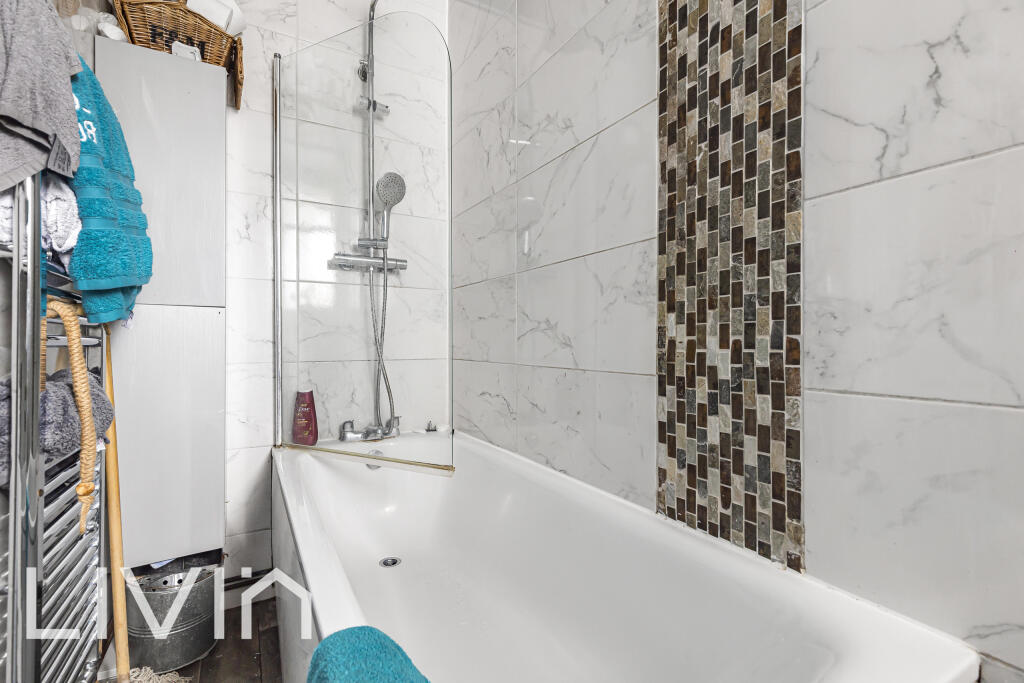 Apartment in London - View 5
