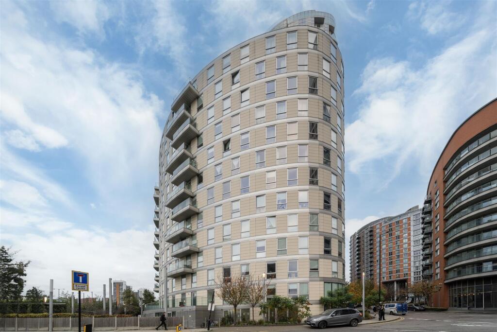 Apartment in London, New Providence Wharf, Blackwall - View 5