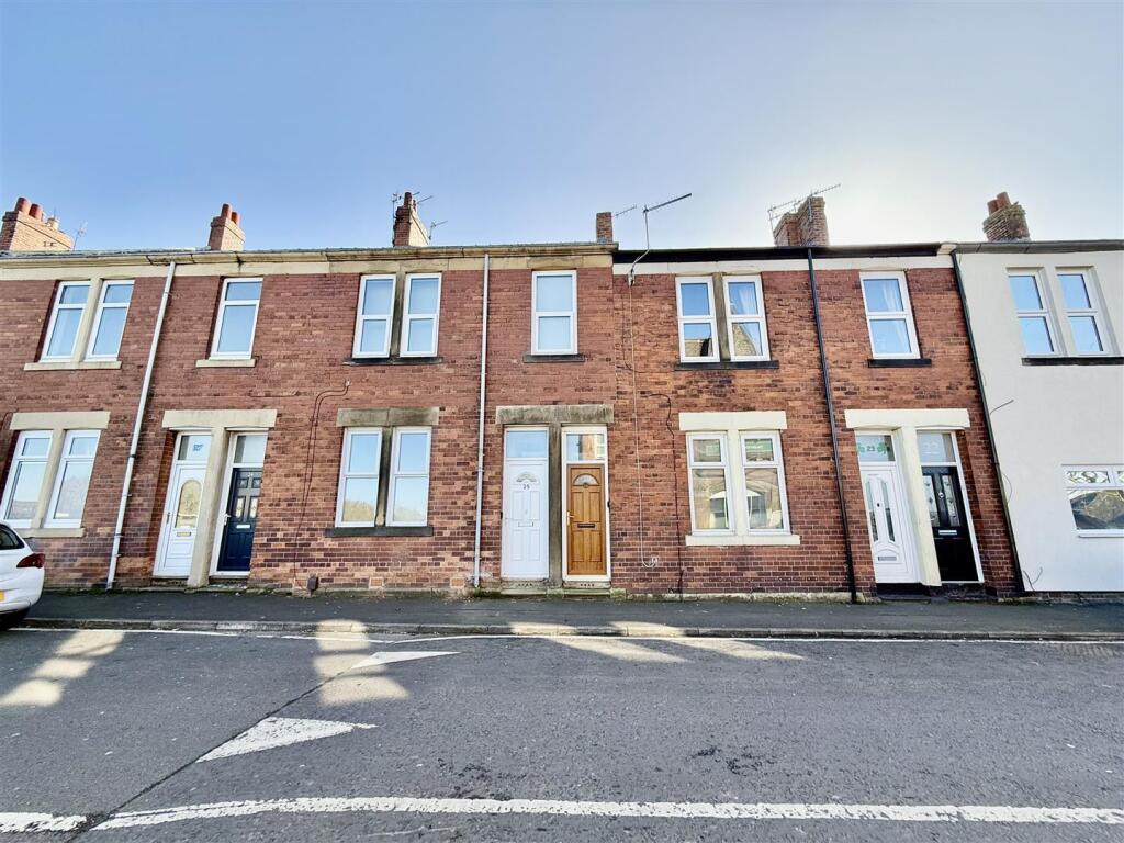 Main image of property: Brack Terrace, Gateshead