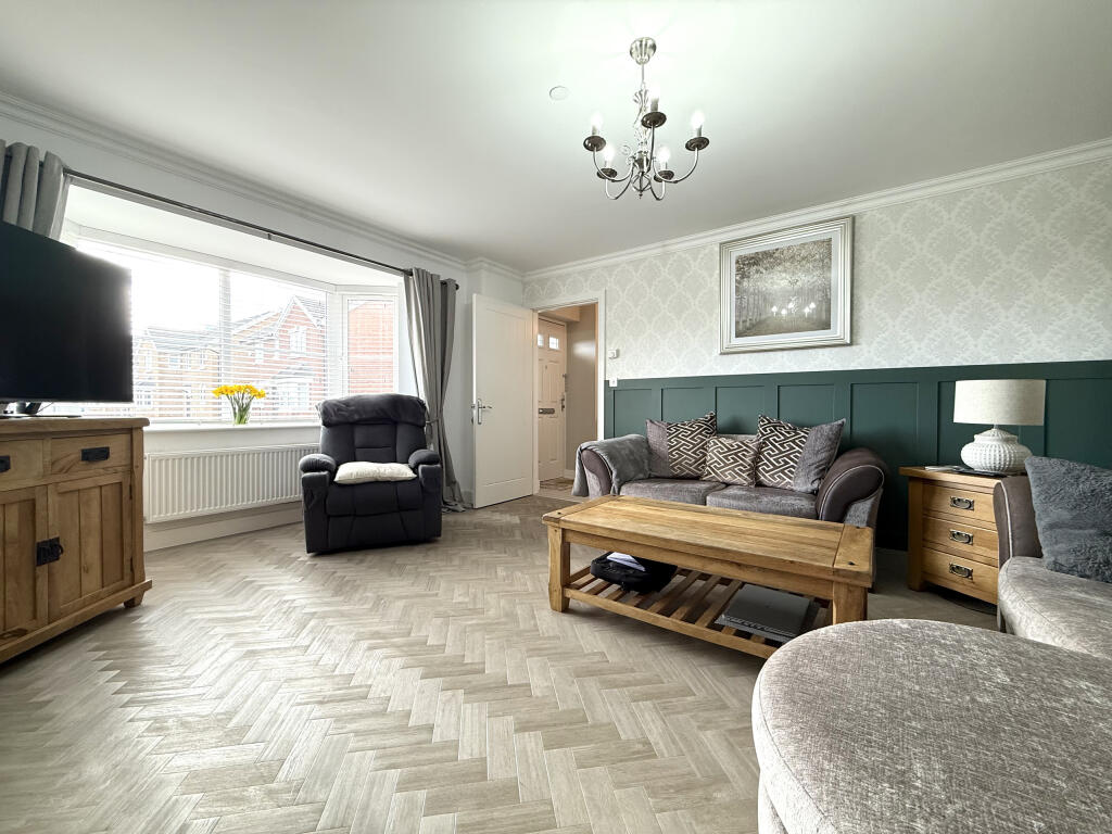 House in Aberdare, Cwm Heulwen Development, Aberaman North - View 3