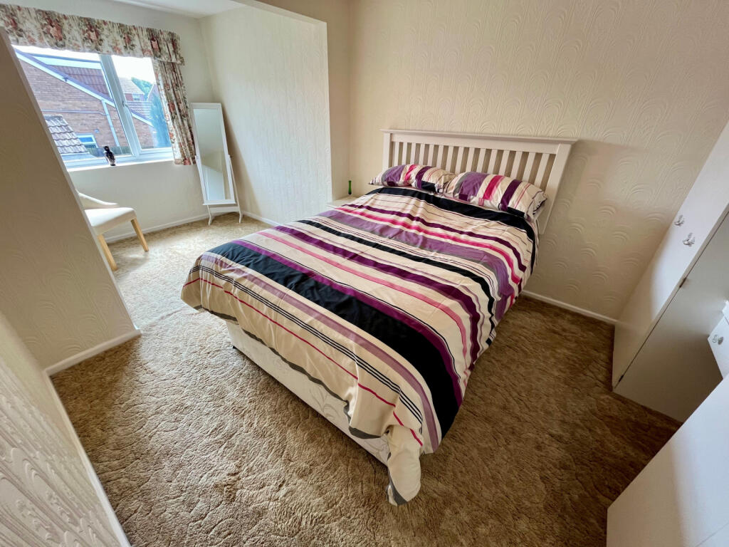 House in Hull, Bilton Grange - View 5