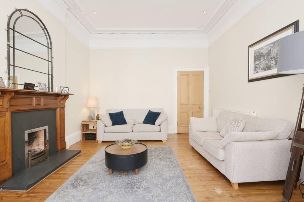 Apartment in Edinburgh, Church Hill, Morningside - View 4