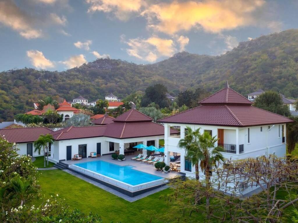 Main image of property: Hua Hin