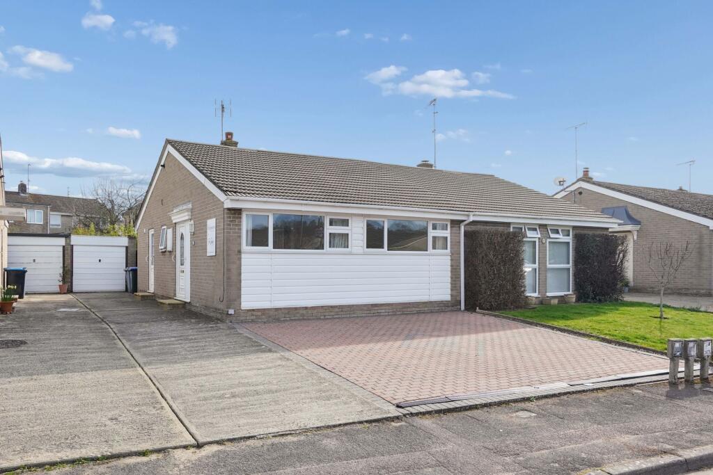 Main image of property: Queen Emmas Dyke, Witney, OX28