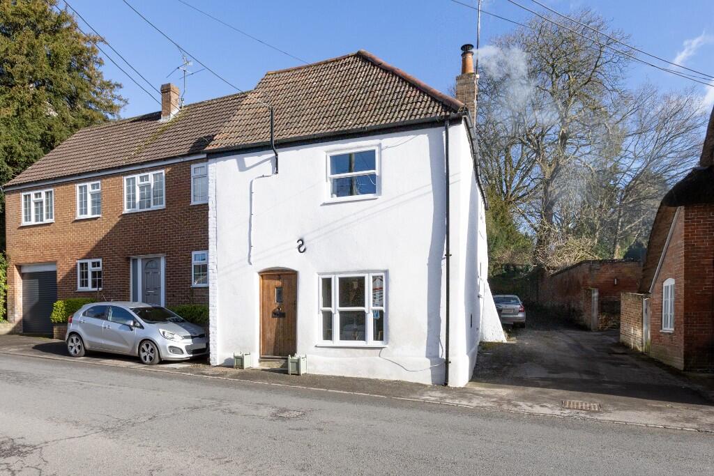 Main image of property: High Street, SN10 5NA