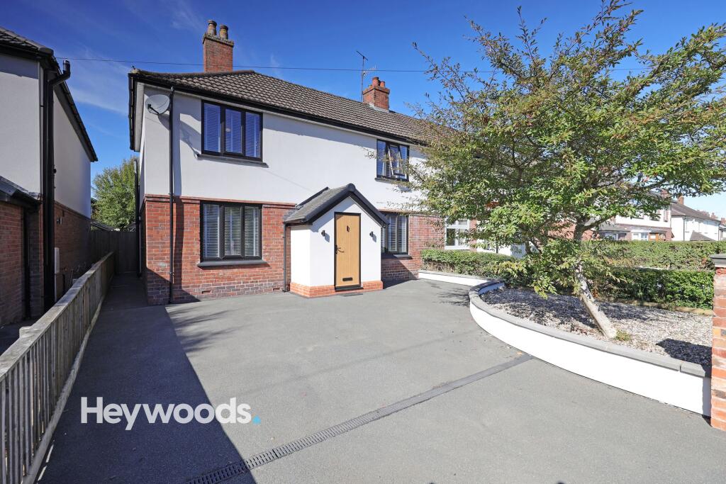 Main image of property: Westlands Avenue, Newcastle, ST5