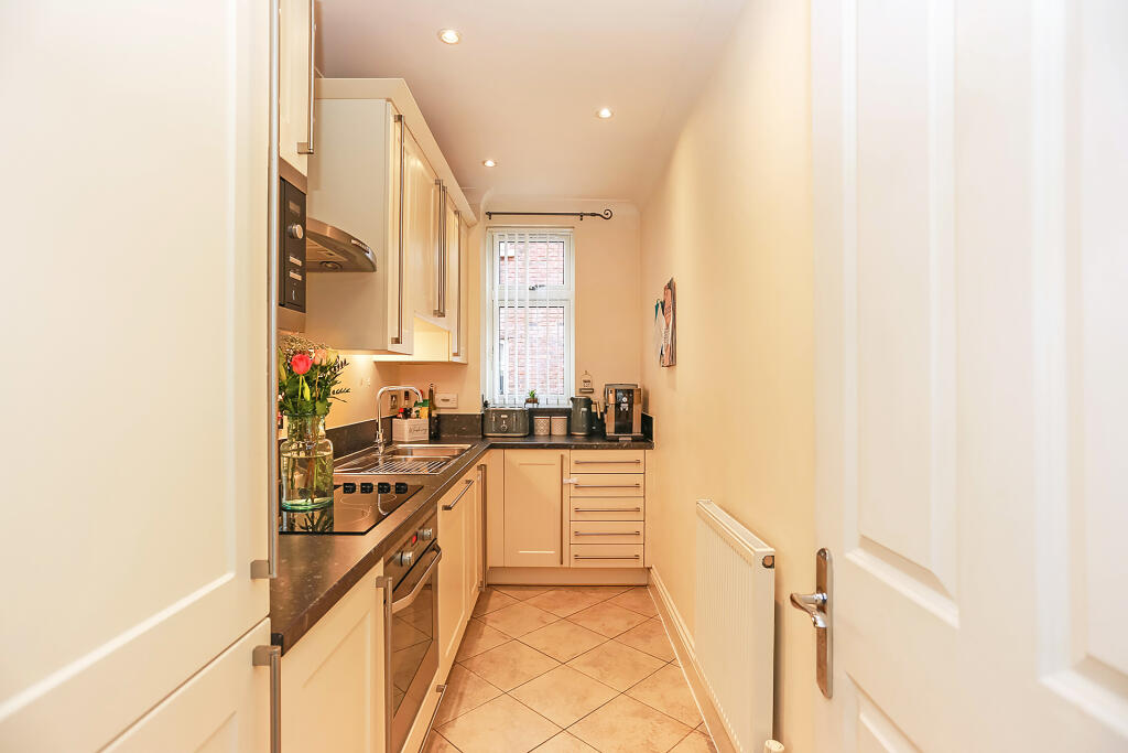 Additional image 8 of Hampton House, 456 Station Road, Dorridge, Solihull