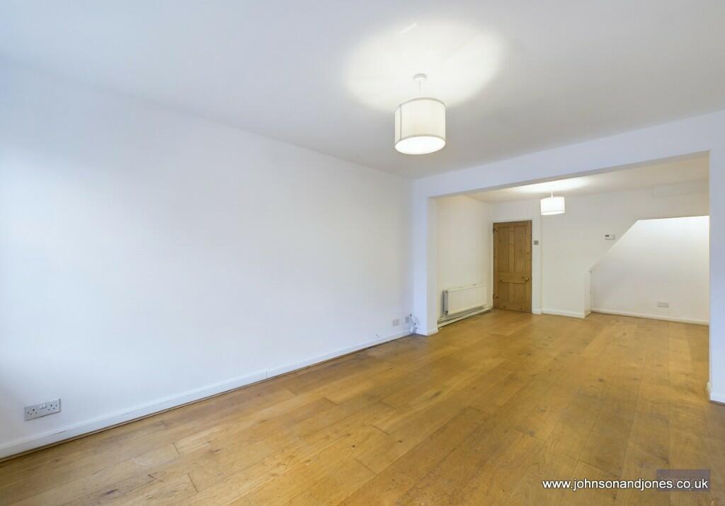 House in Runnymede, Chertsey - View 5