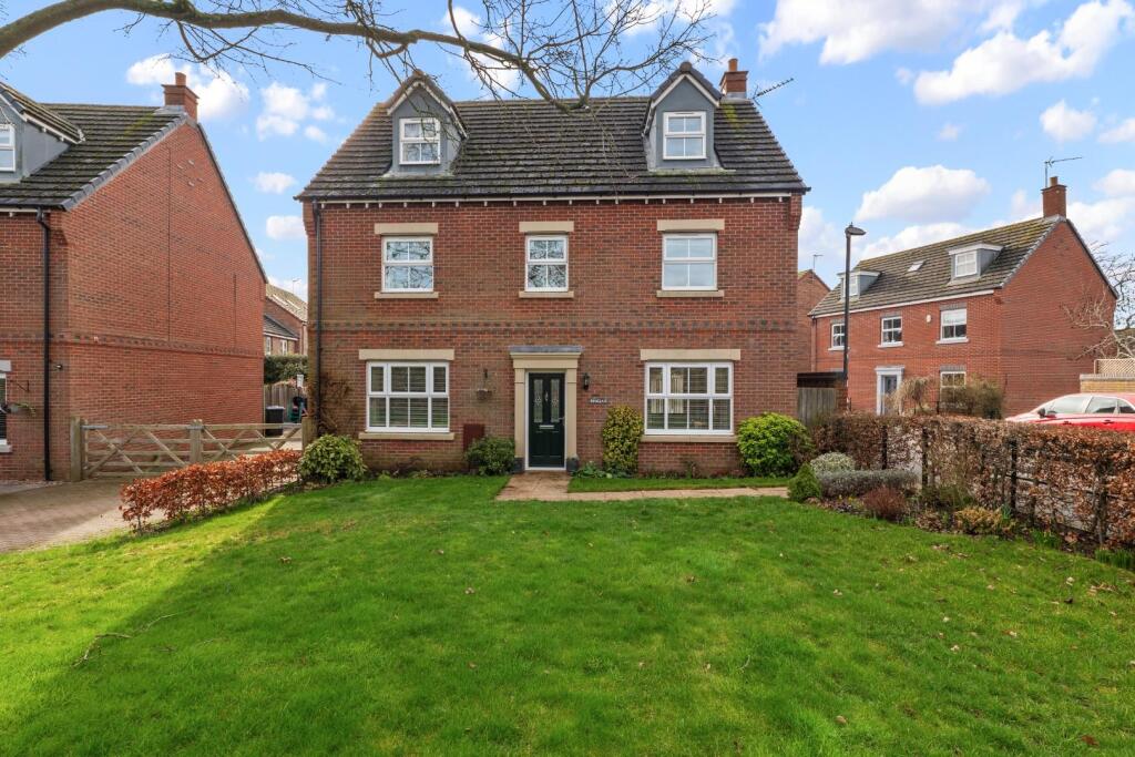 Main image of property: Leamington Road, Long Itchington, Southam