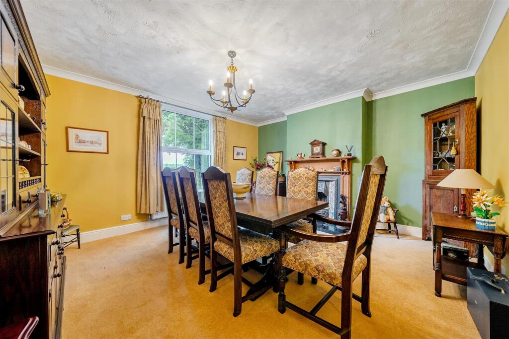 House in Telford - View 4