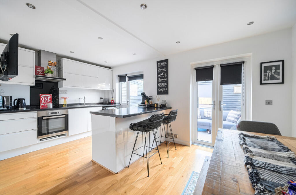 Main image of property: Denby Way, Tilehurst, Reading, Berkshire, RG30