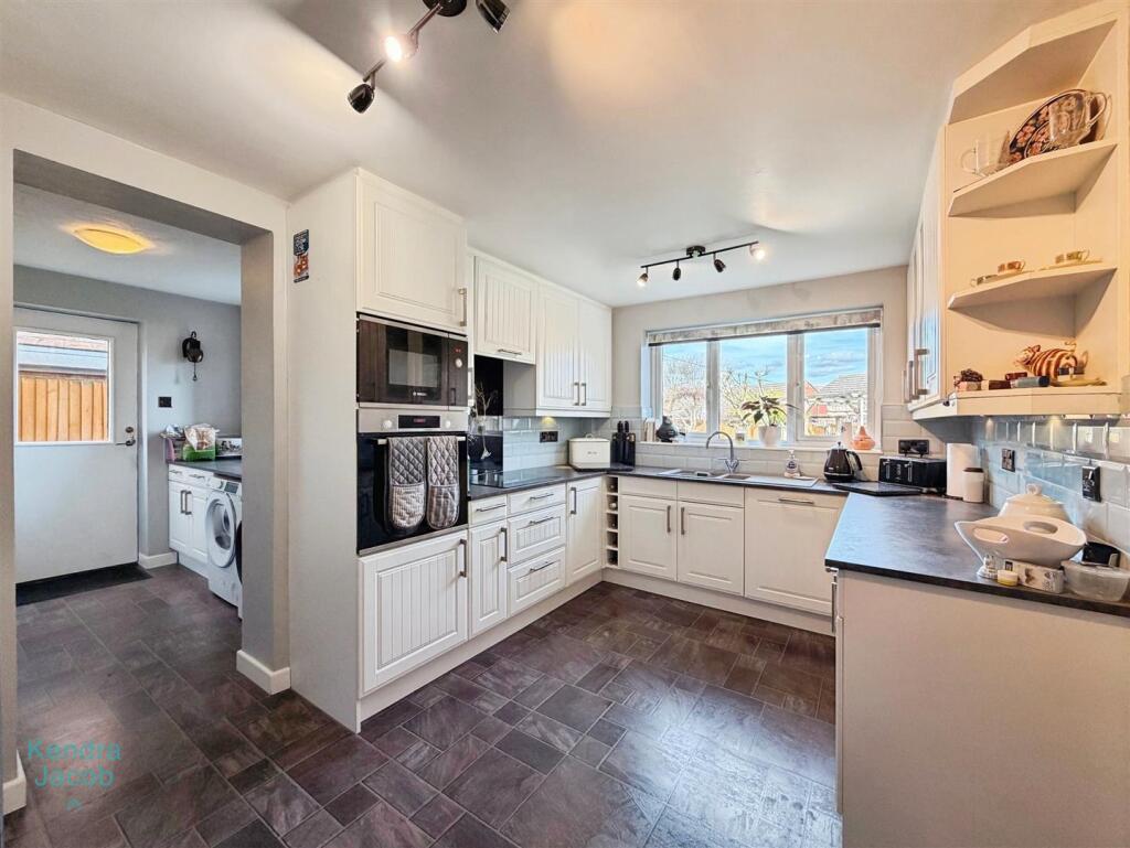 House in Sheffield - View 5