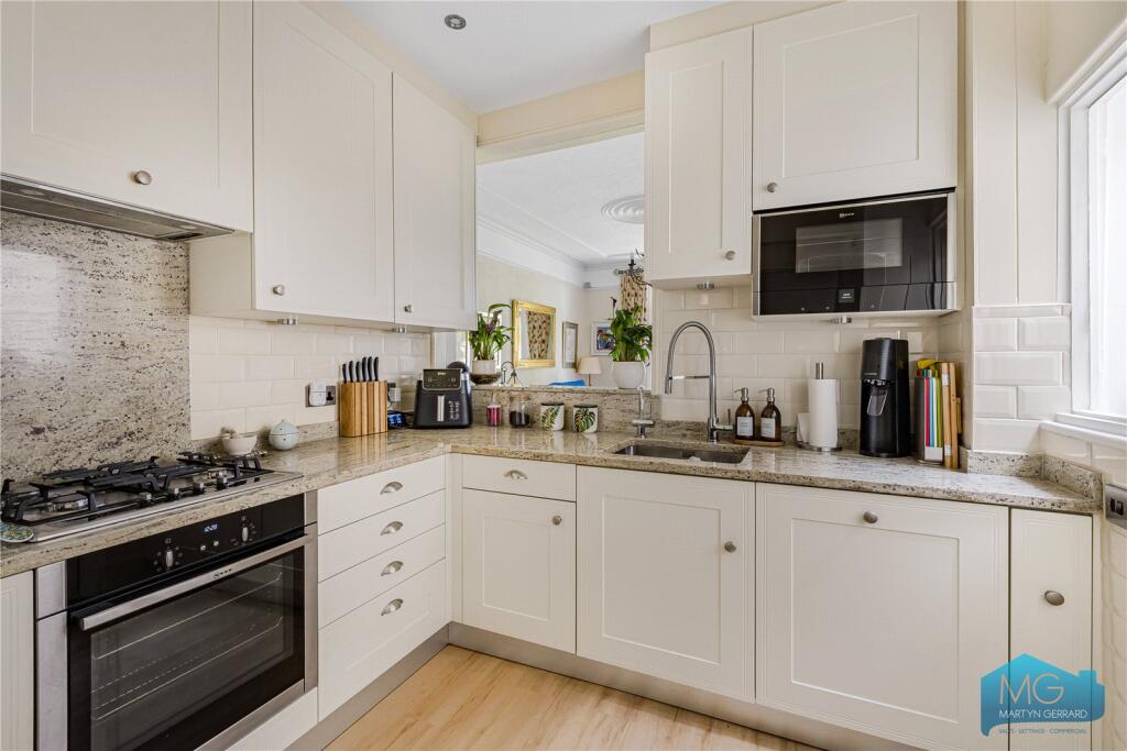 House in London - View 4
