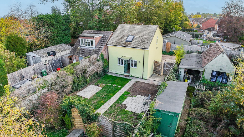 Main image of property: Pancake Lane, Hemel Hempstead, HP2