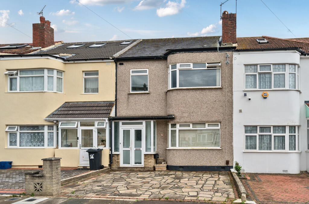 Main image of property: Oaks Lane, Ilford
