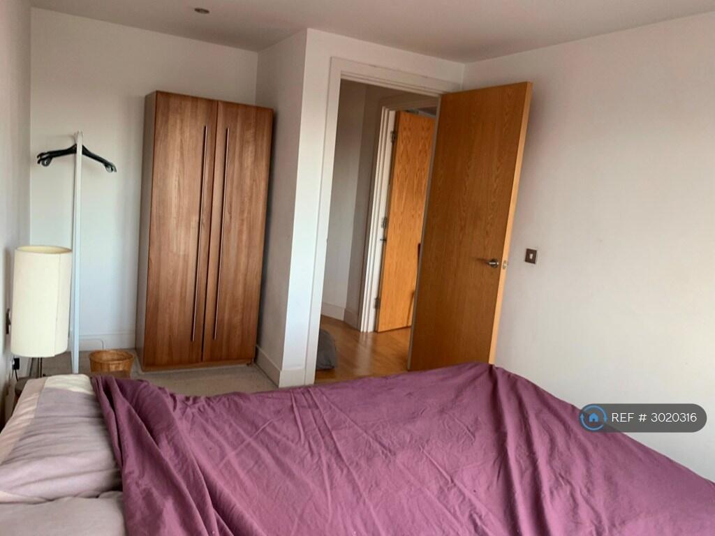 Apartment in Leeds - View 4