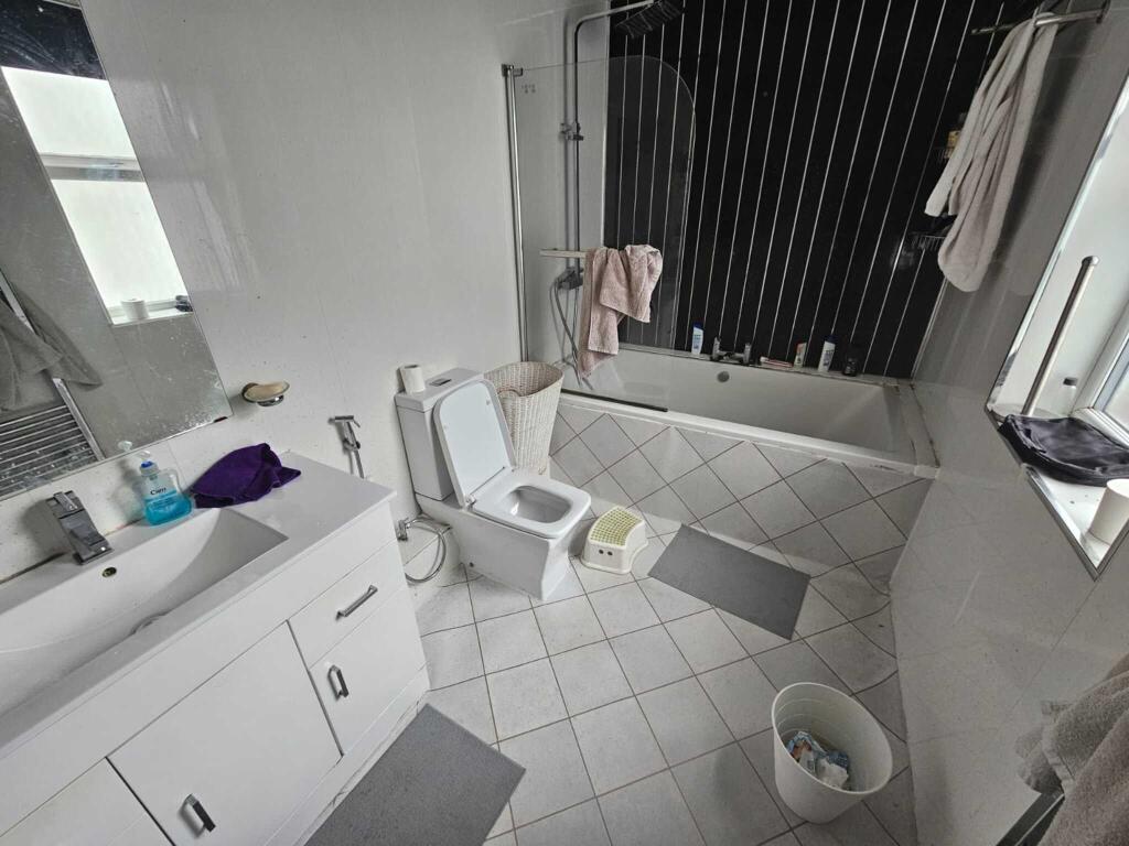 Additional image 9 of Woodfield Crescent, Birmingham