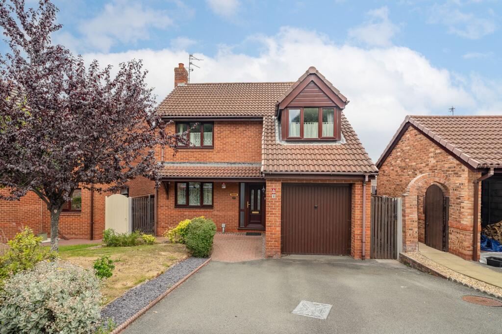 Main image of property: Ffordd Tan'r Allt, Abergele, LL22