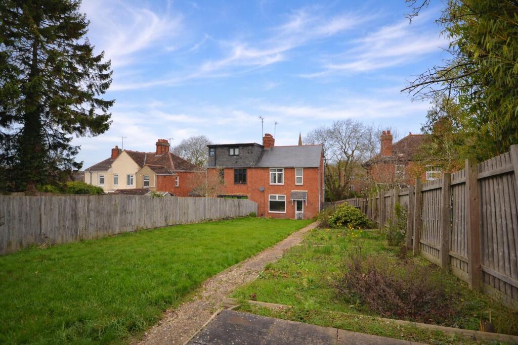 3-bed semi-detached on Butts Road, Raunds, Northamptonshire, NN9, £295,000