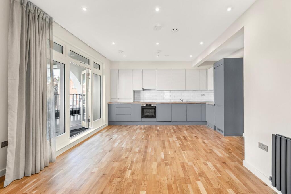 Main image of property: Crown Street, 
Acton, W3