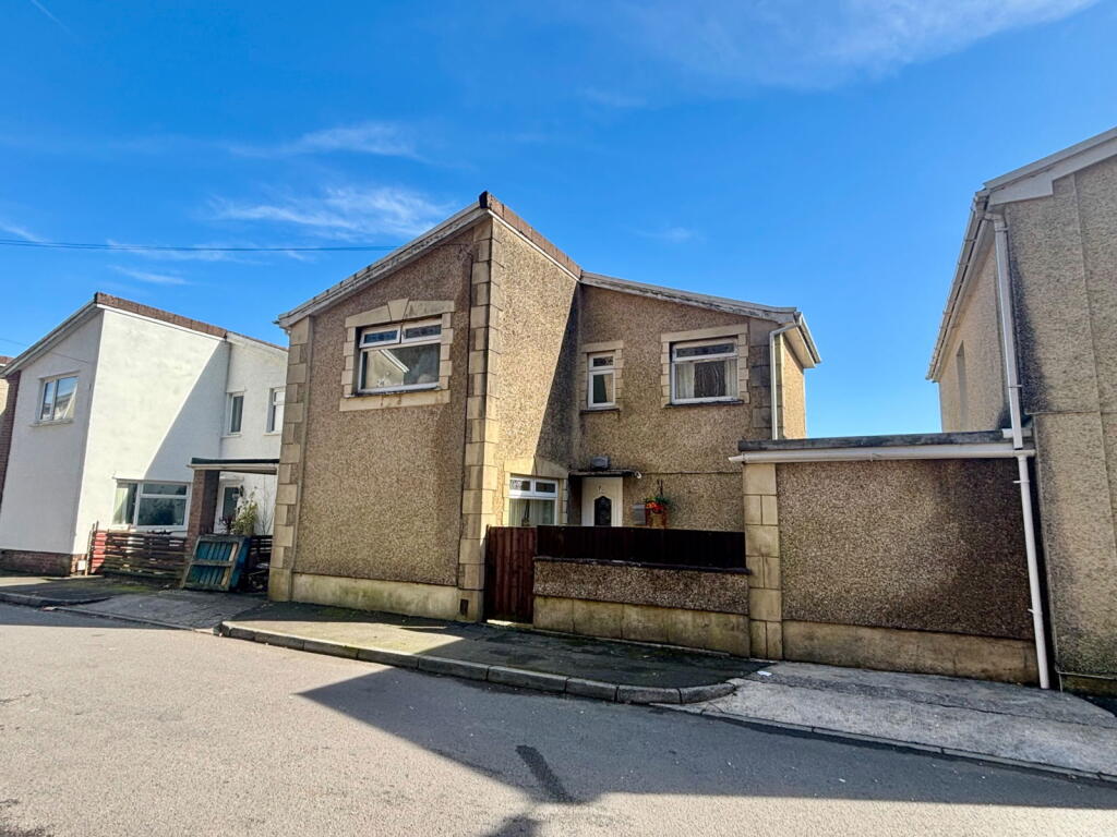 Main image of property: March Hywel, Cilfrew, Neath, SA10 8NB